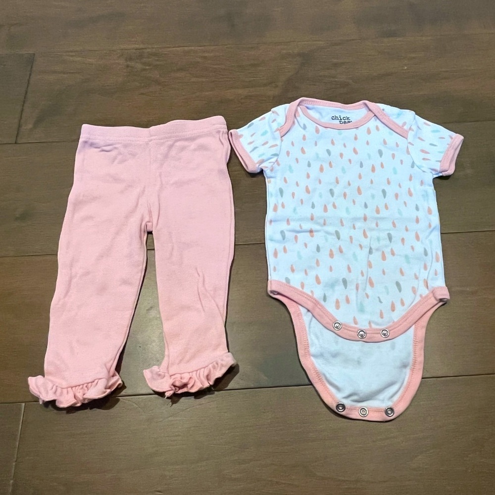 Chick Pea Baby Girl 0-3 Months Outfit